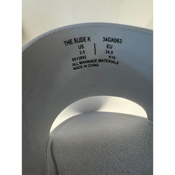 GOATS Silver Star White Comfortable Slip On Slide Sz 2.5 Y Kids New Nordstrom - Picture 5 of 5